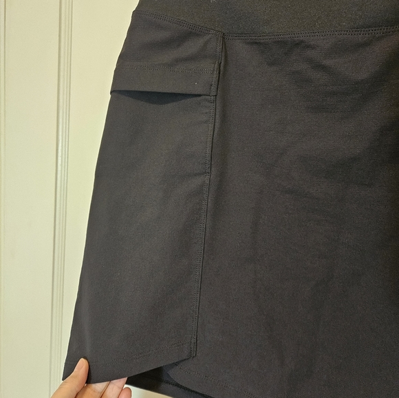 REI skirt with pockets - Picture 4 of 8
